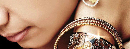 fire-steel-female-fashion-model-stainless-steel-jewellery-sets