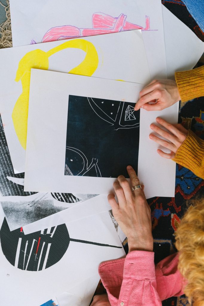 Discover the beauty of art commissions!
